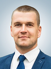 Попов Сергей Викторович.