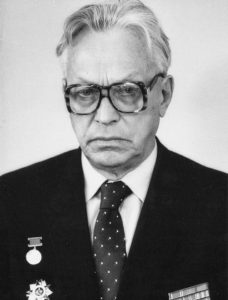 Паршинов Александр Александрович.