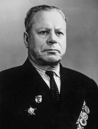 Пономарёв Александр Иванович.