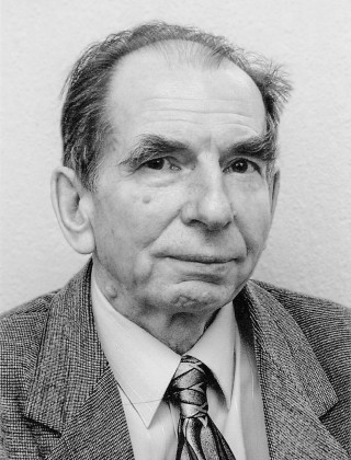 Бурлов Александр Николаевич.